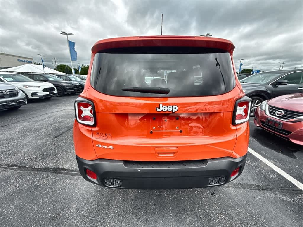 Thumbnail: 2021 Jeep Renegade - 5