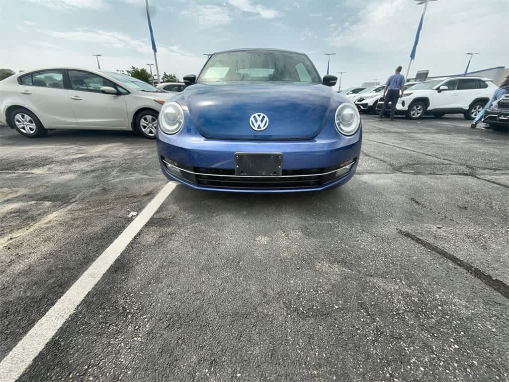 2012 Volkswagen Beetle  10