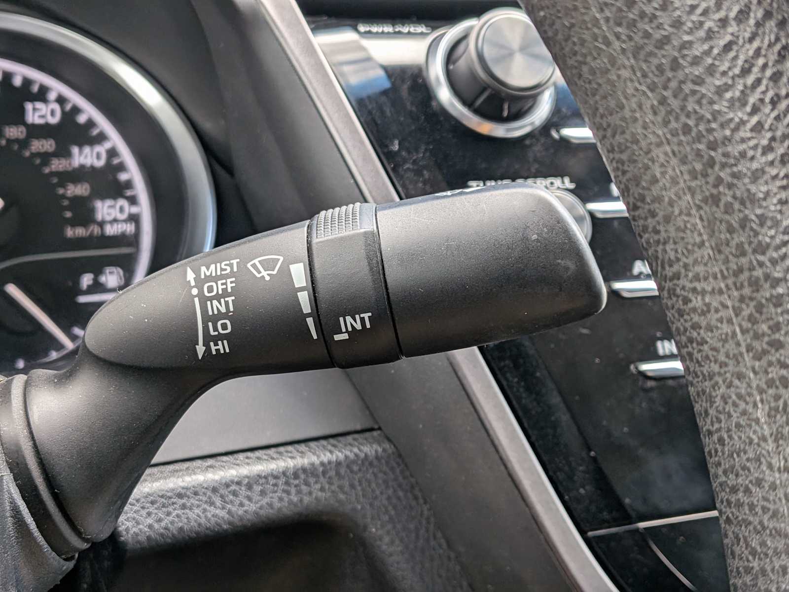 Thumbnail: 2018 Toyota Camry - 21