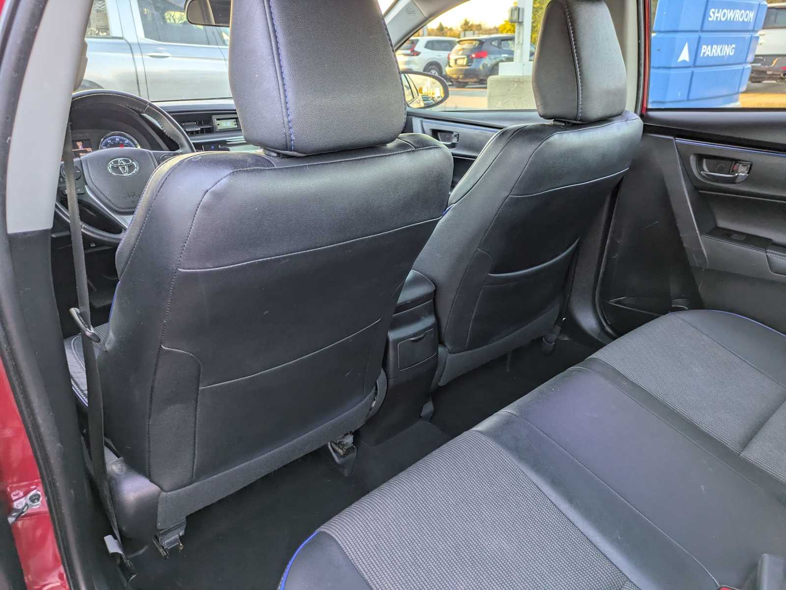 Thumbnail: 2017 Toyota Corolla - 16