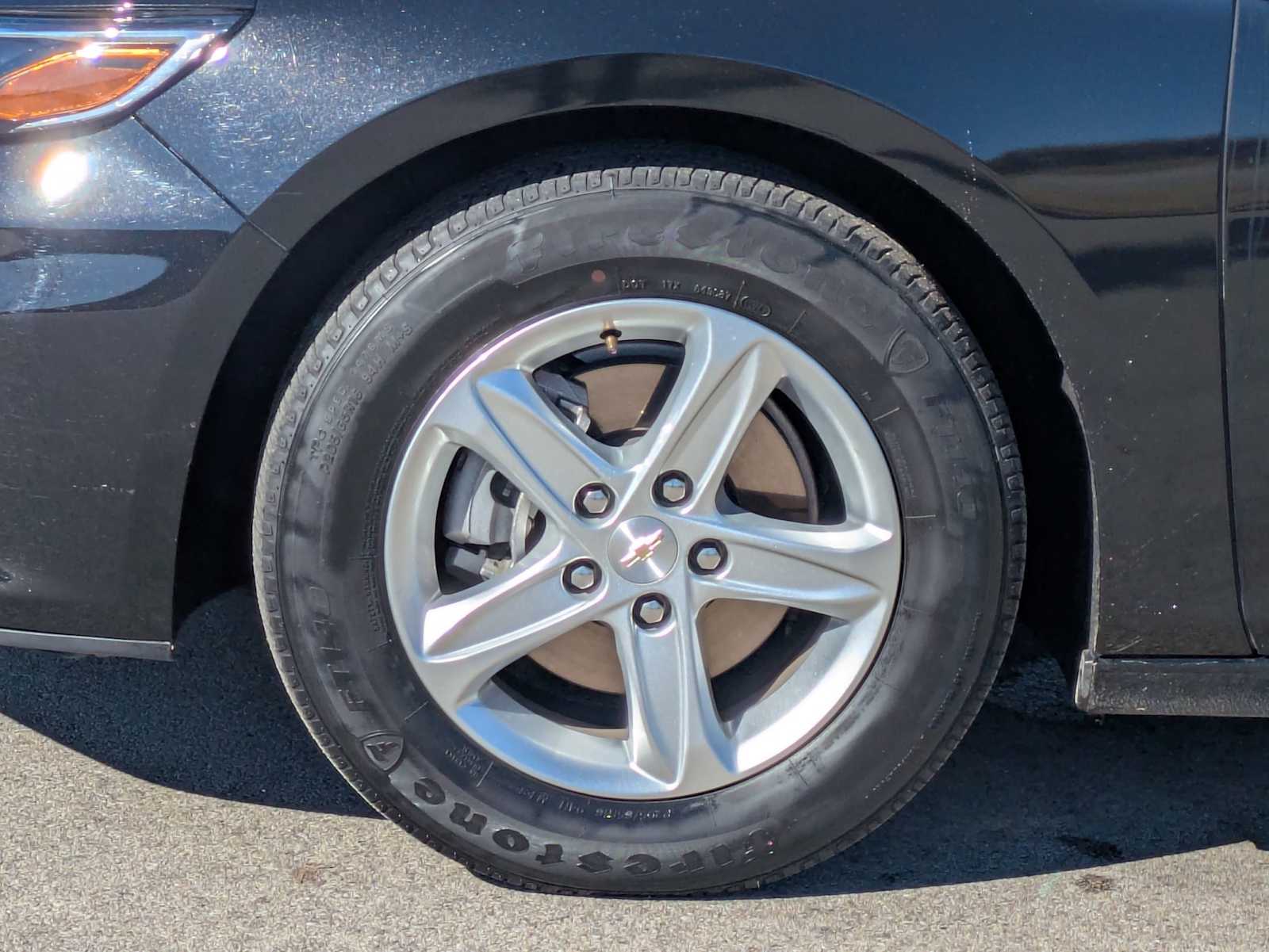 Thumbnail: 2024 Chevrolet Malibu - 12