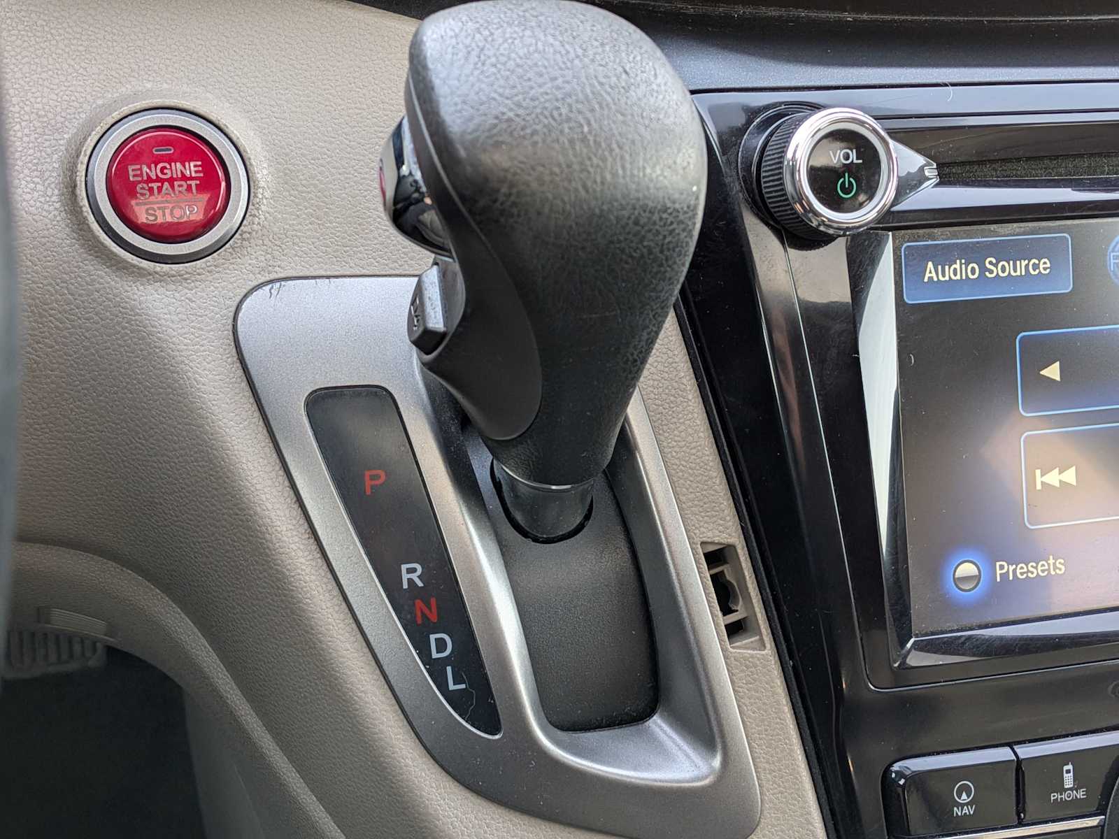 Thumbnail: 2017 Honda Odyssey - 30