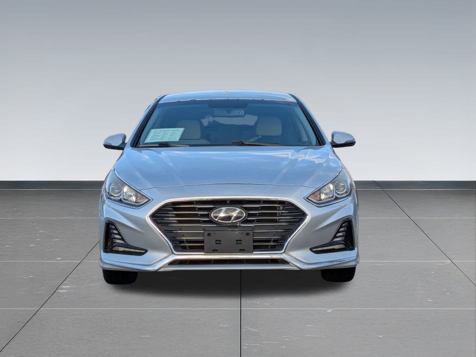 Thumbnail: 2018 Hyundai Sonata - 9