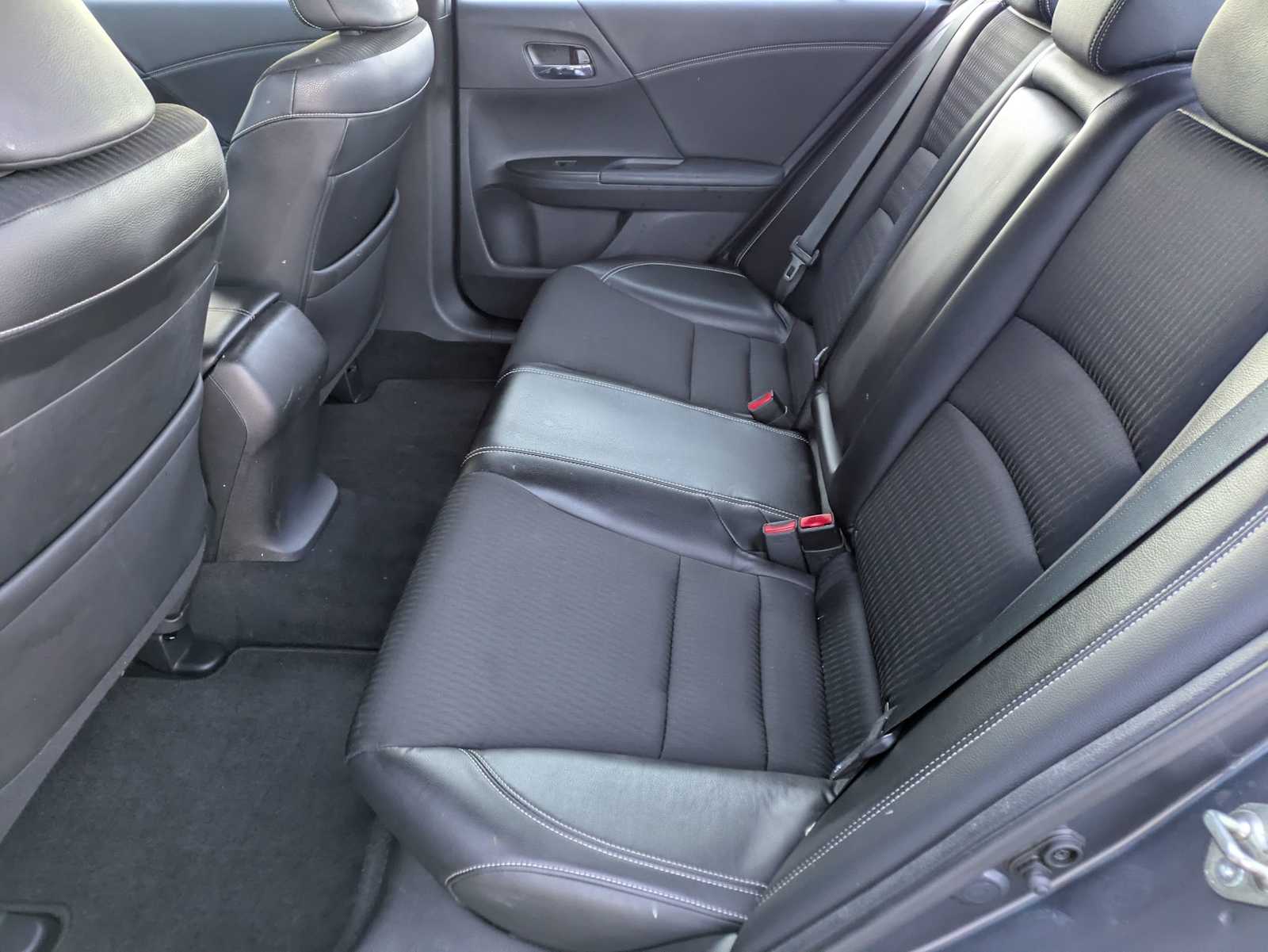 Thumbnail: 2016 Honda Accord - 18