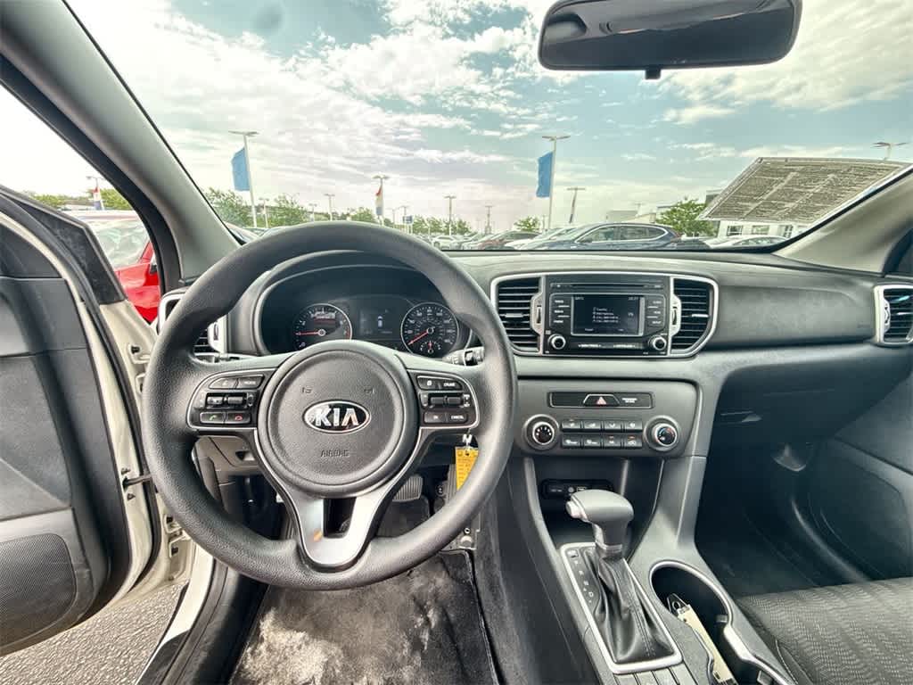 Thumbnail: 2017 Kia Sportage - 14
