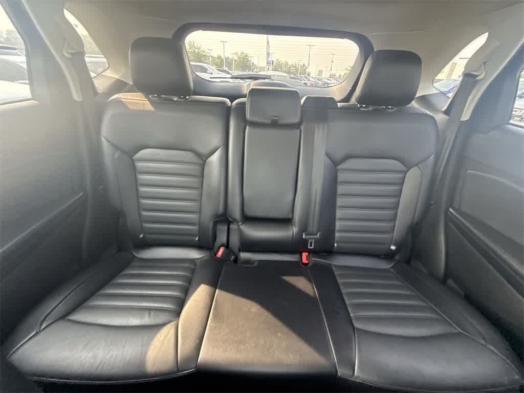 Thumbnail: 2018 Ford Edge - 20