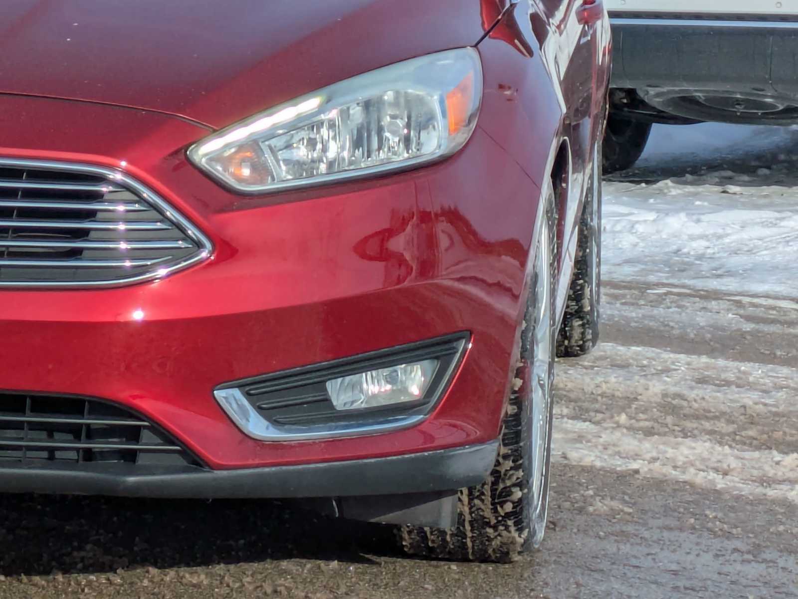 Thumbnail: 2016 Ford Focus - 10