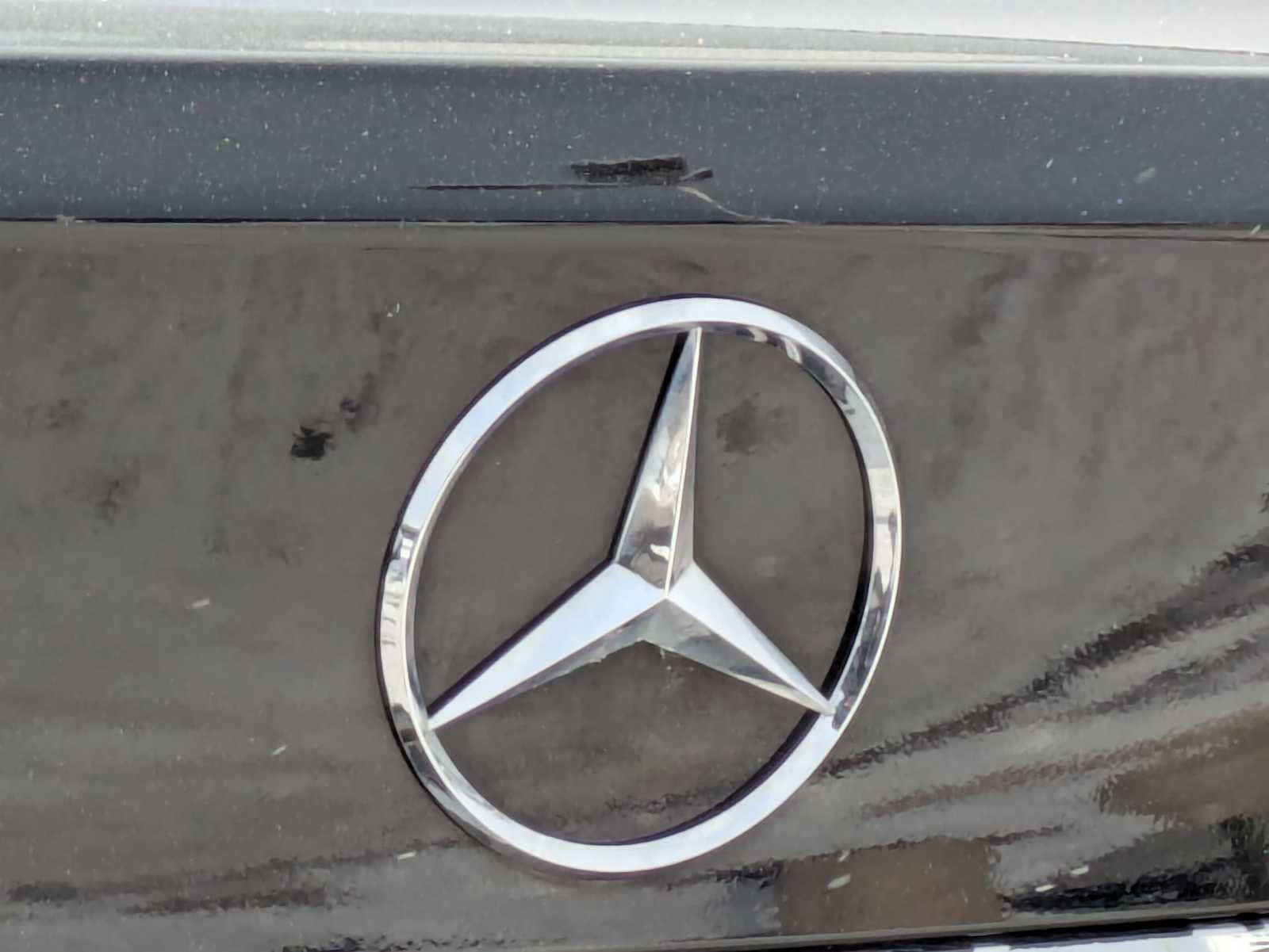 Thumbnail: 2013 Mercedes-Benz C-Class - 11