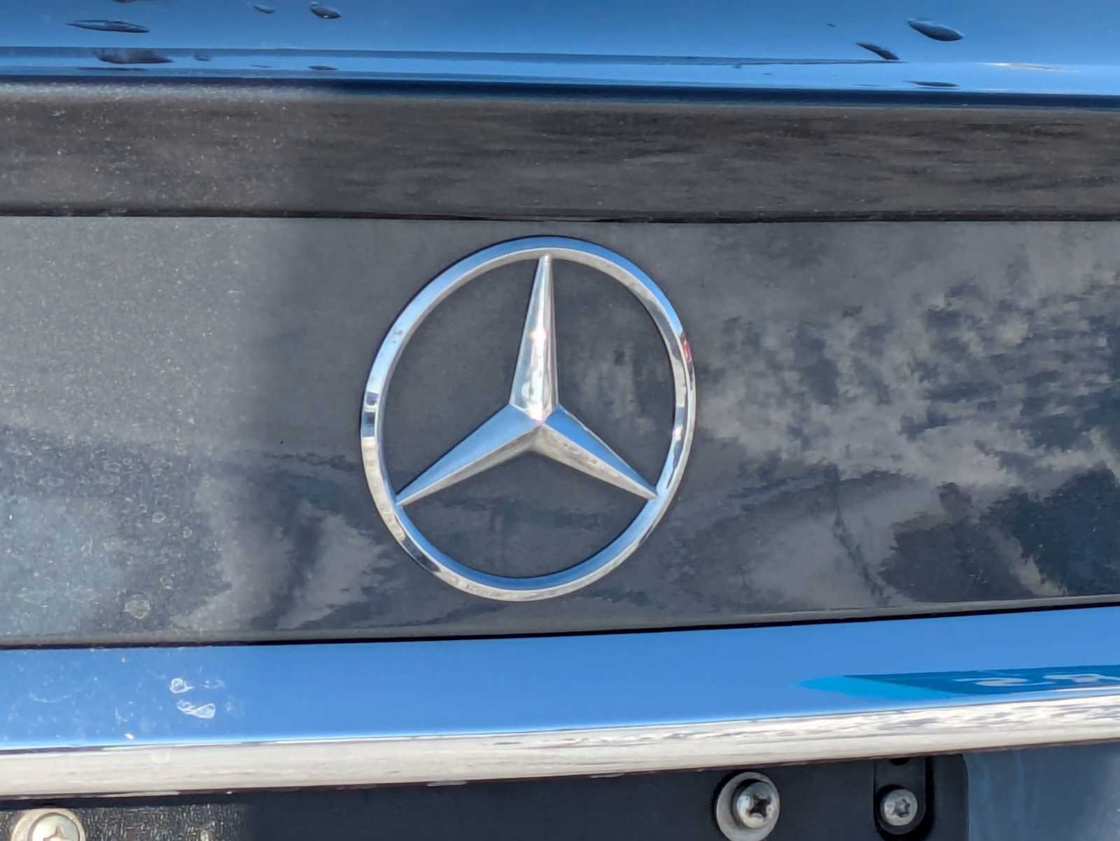 Thumbnail: 2016 Mercedes-Benz C-Class - 11