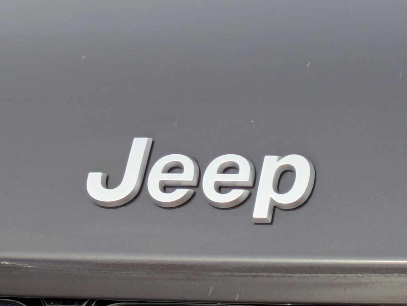 Thumbnail: 2025 Jeep Grand Cherokee L - 11