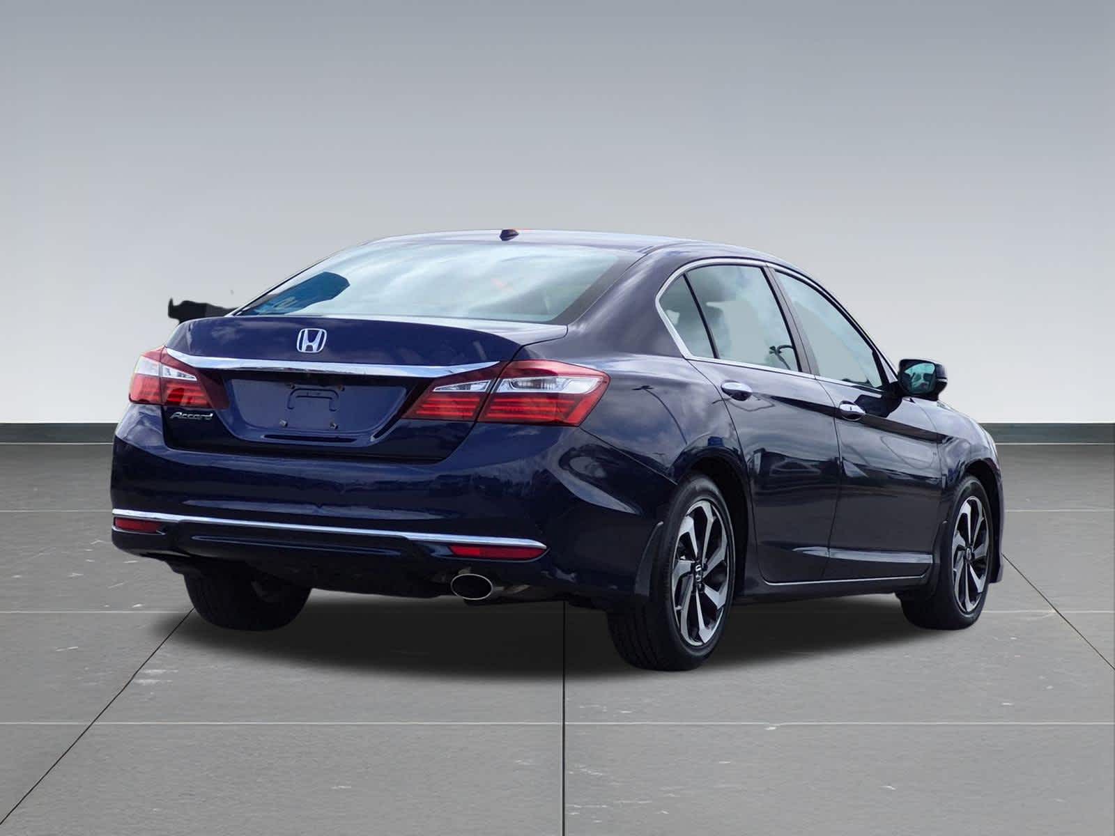 Thumbnail: 2016 Honda Accord - 9
