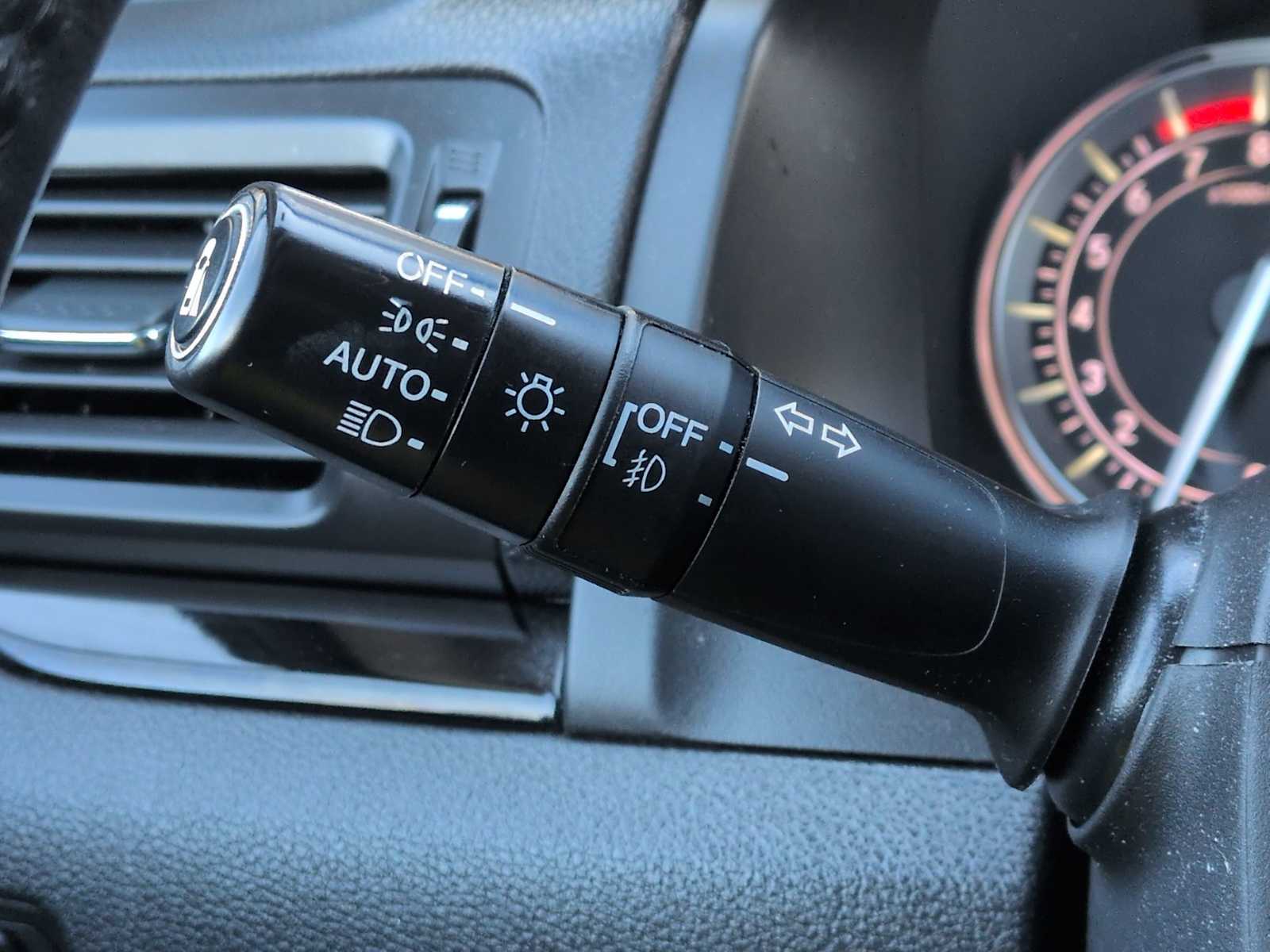 Thumbnail: 2017 Honda Pilot - 27