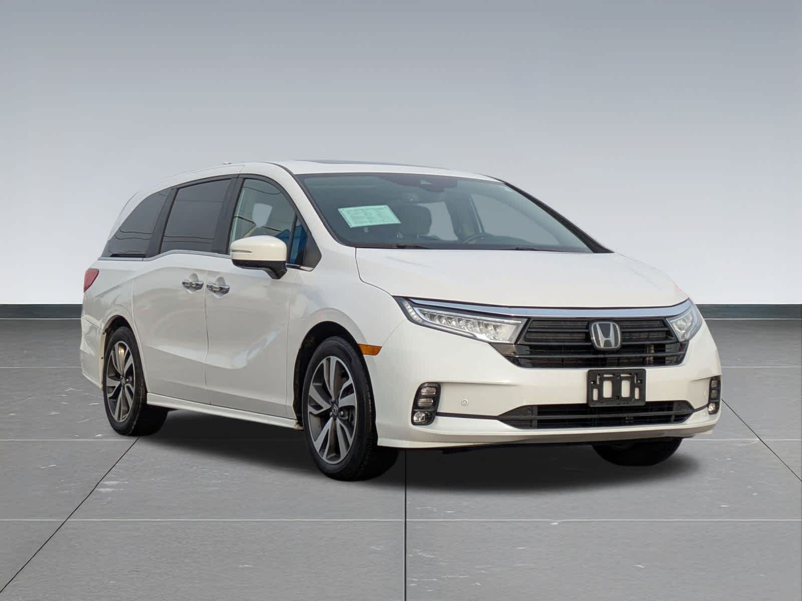 Thumbnail: 2023 Honda Odyssey - 8