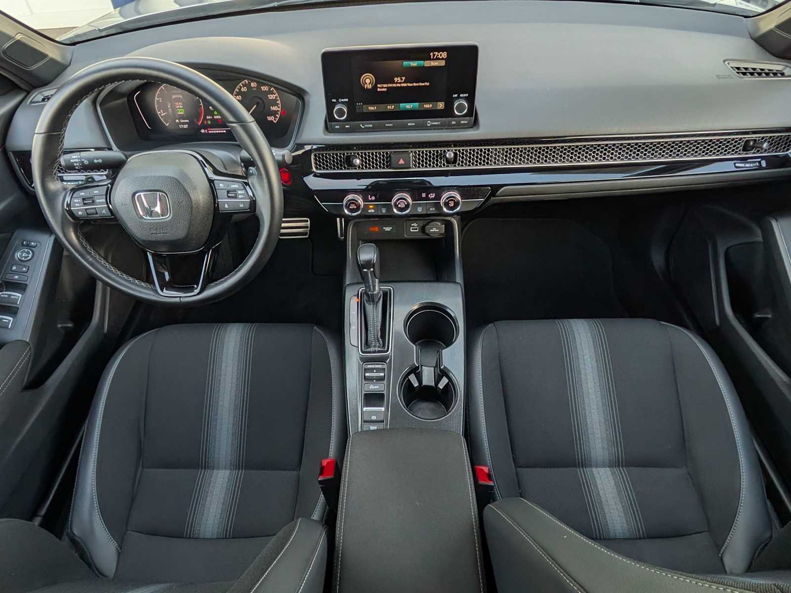 Thumbnail: 2024 Honda Civic - 21