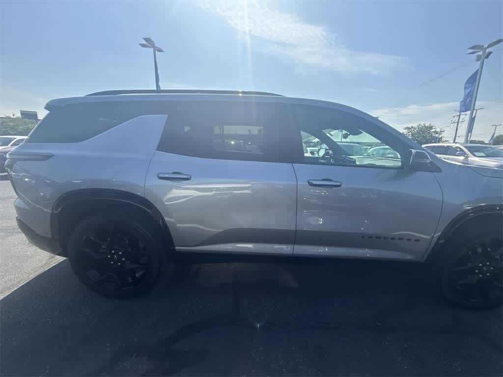 Thumbnail: 2024 Chevrolet Traverse - 7