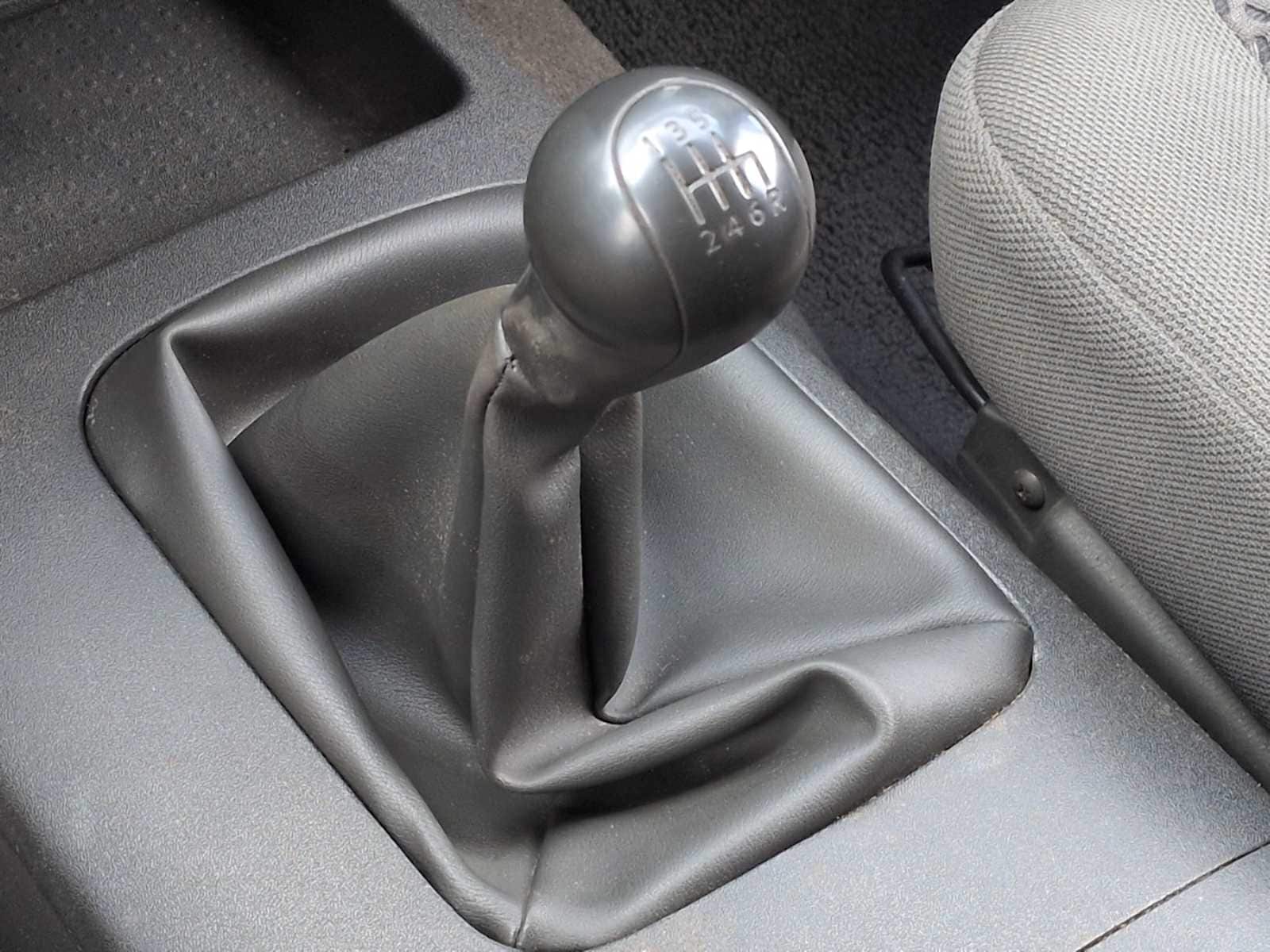 Thumbnail: 2012 Nissan Frontier - 22