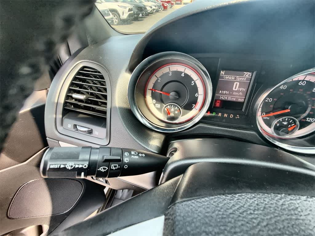 2017 Dodge Grand Caravan GT 26