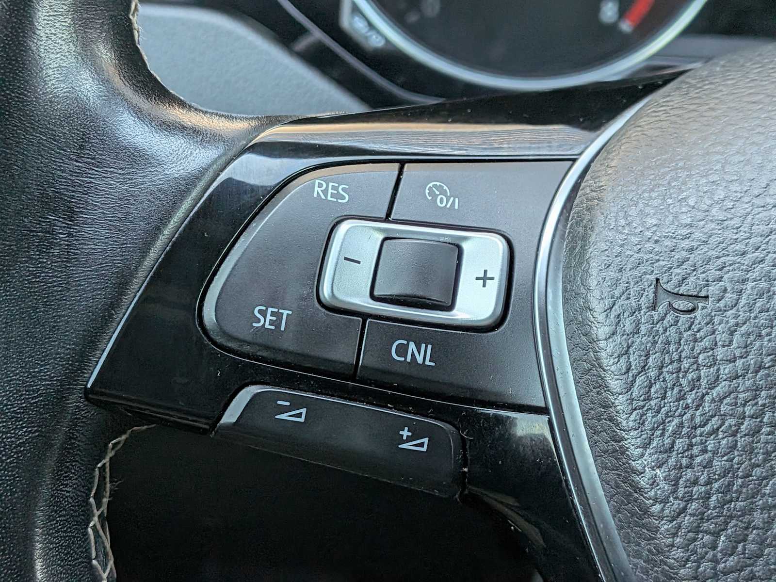 Thumbnail: 2017 Volkswagen Jetta - 21