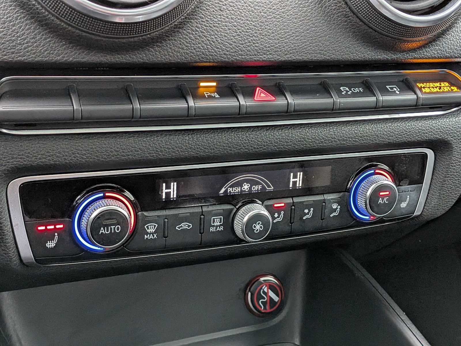 Thumbnail: 2015 Audi A3 - 32