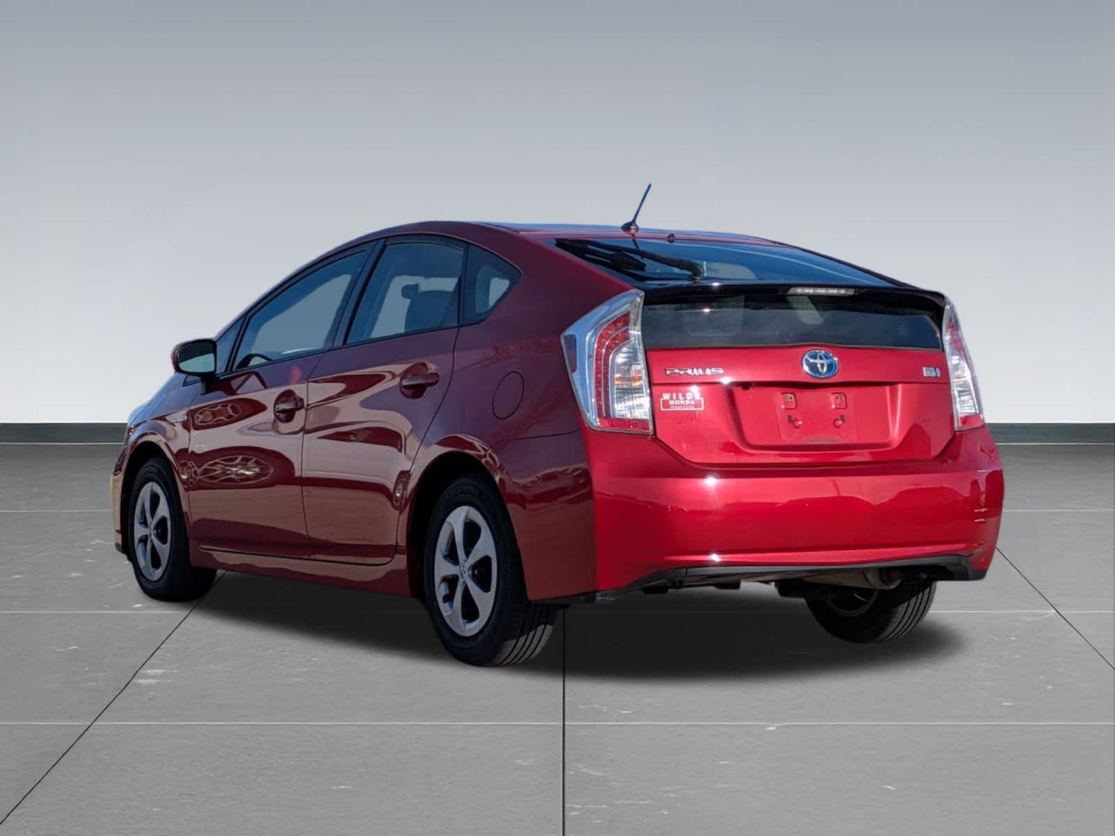 2015 Toyota Prius Four photo 4