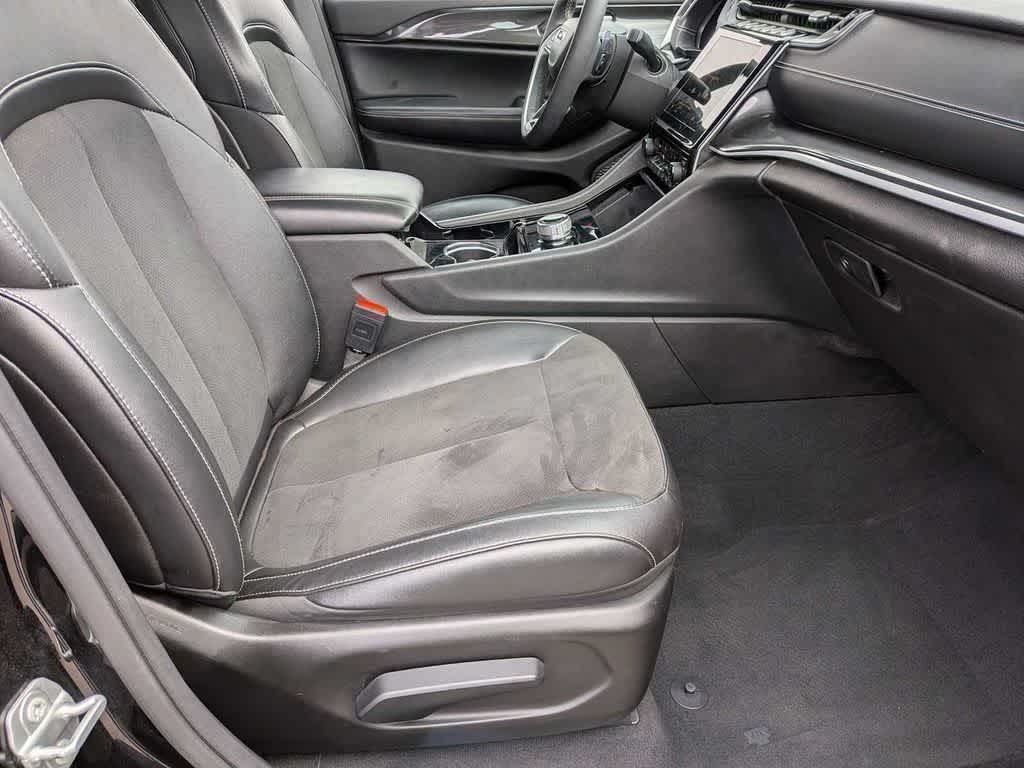 2023 Jeep Grand Cherokee Altitude - Photo 19