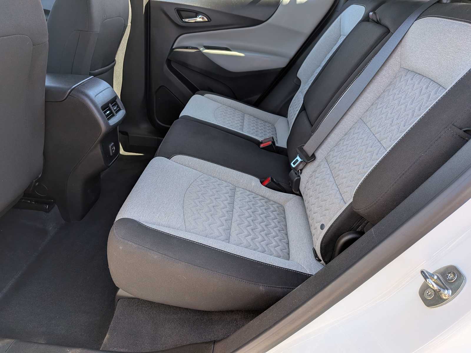 Thumbnail: 2022 Chevrolet Equinox - 16