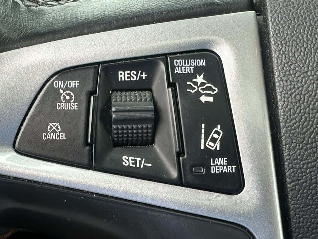 Thumbnail: 2016 Chevrolet Equinox - 20