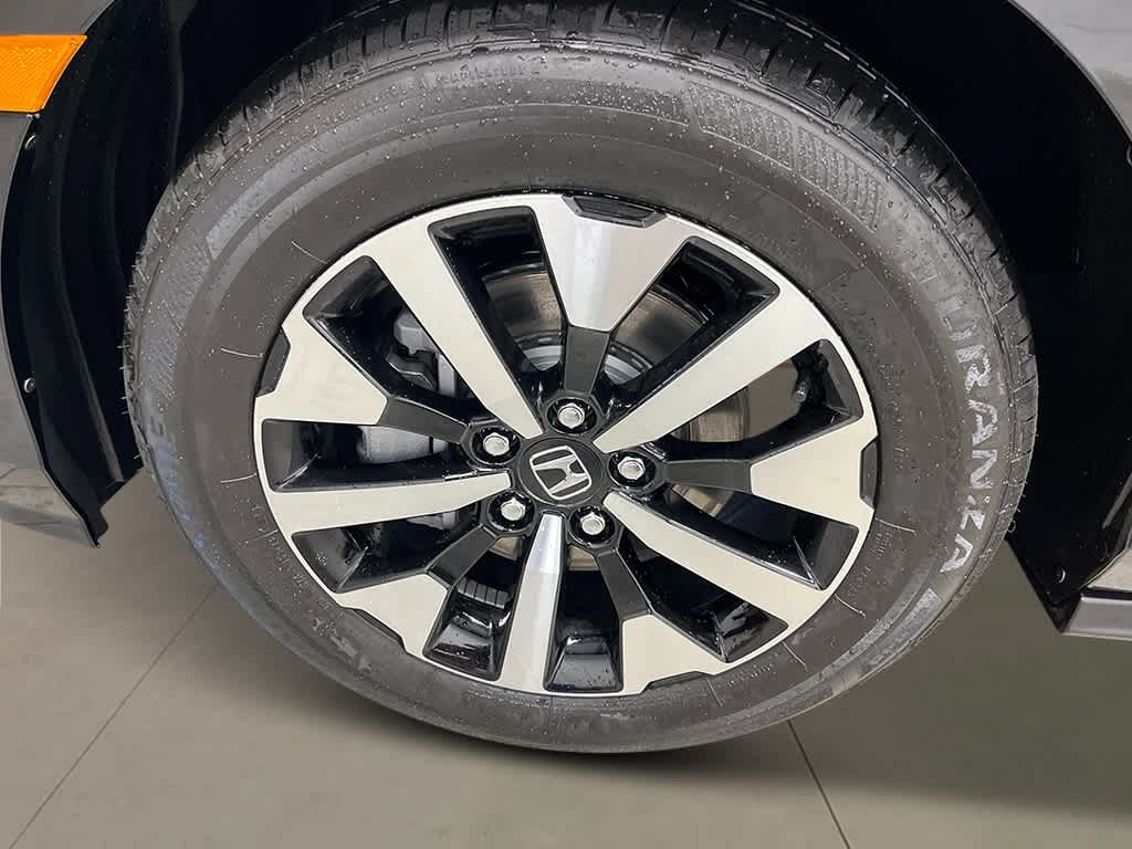 Thumbnail: 2026 Honda Odyssey - 10