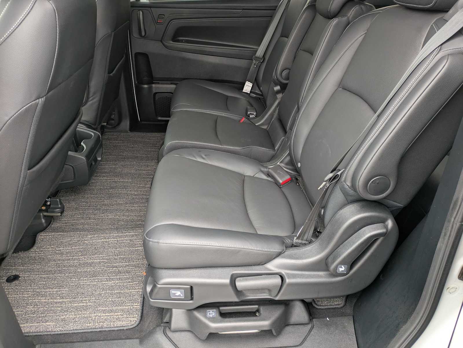 Thumbnail: 2024 Honda Odyssey - 18