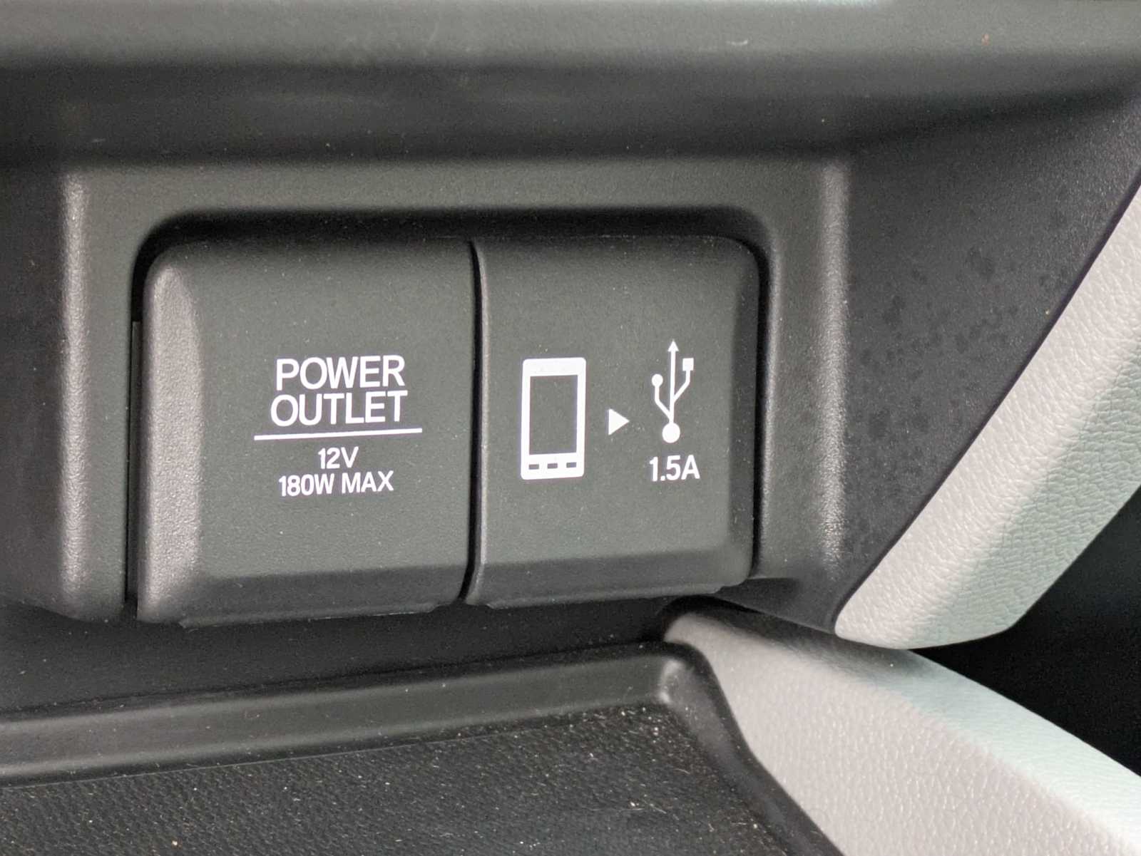 Thumbnail: 2018 Honda Ridgeline - 28