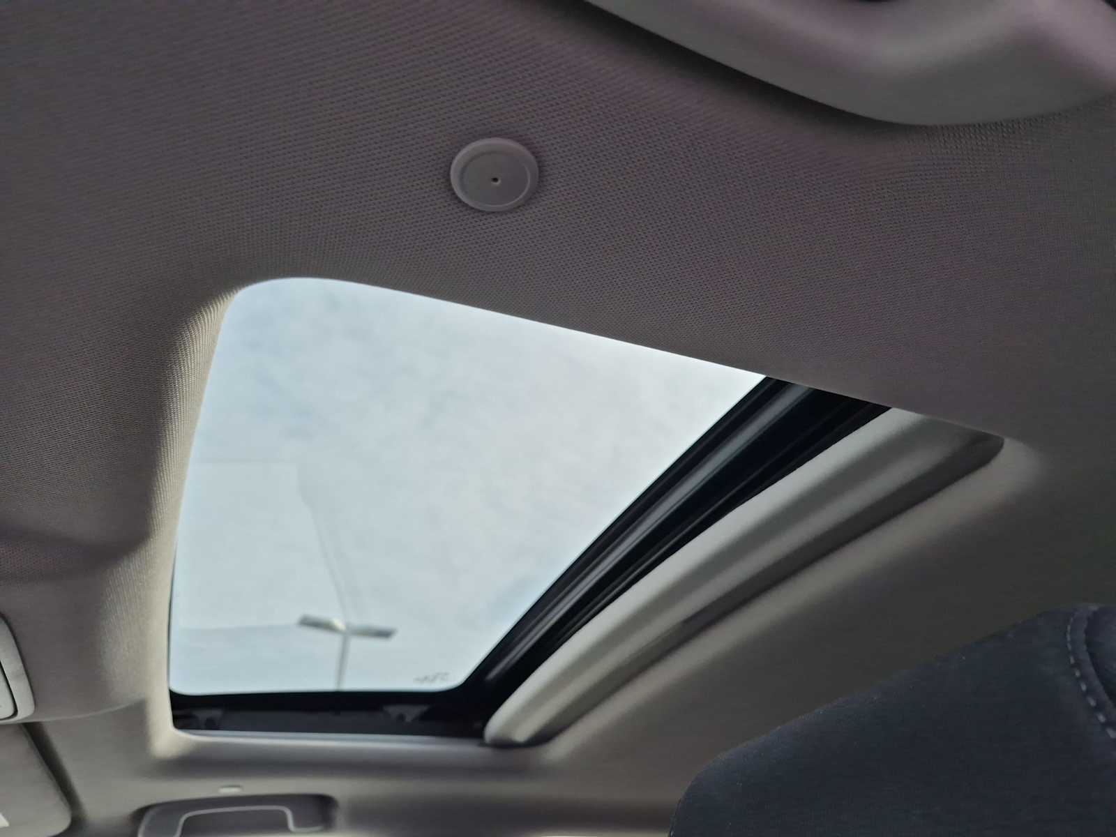 2024 Honda CR-V EX - Photo 18