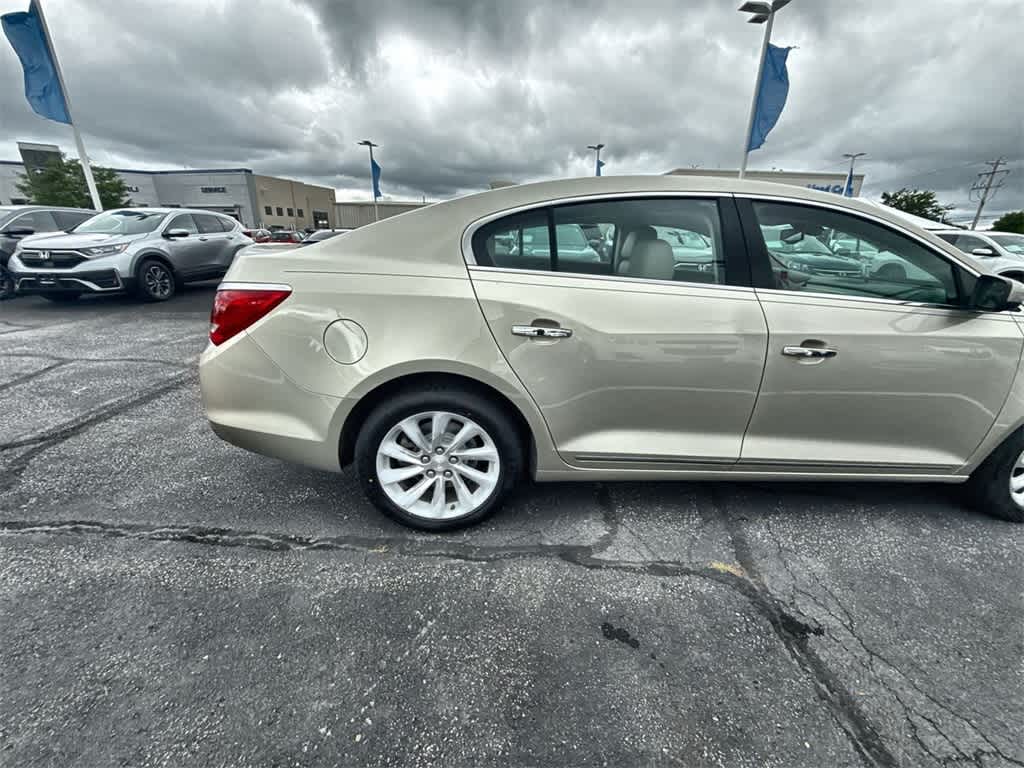 Thumbnail: 2016 Buick LaCrosse - 6