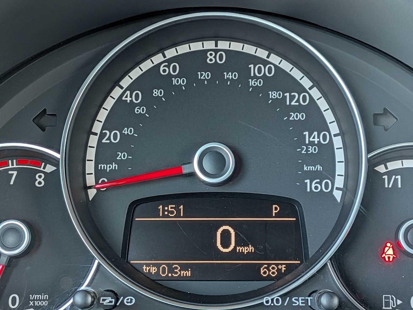 Thumbnail: 2016 Volkswagen Beetle - 25