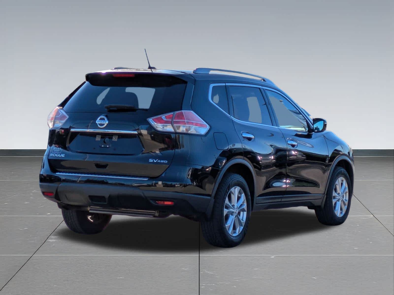 Thumbnail: 2015 Nissan Rogue - 6