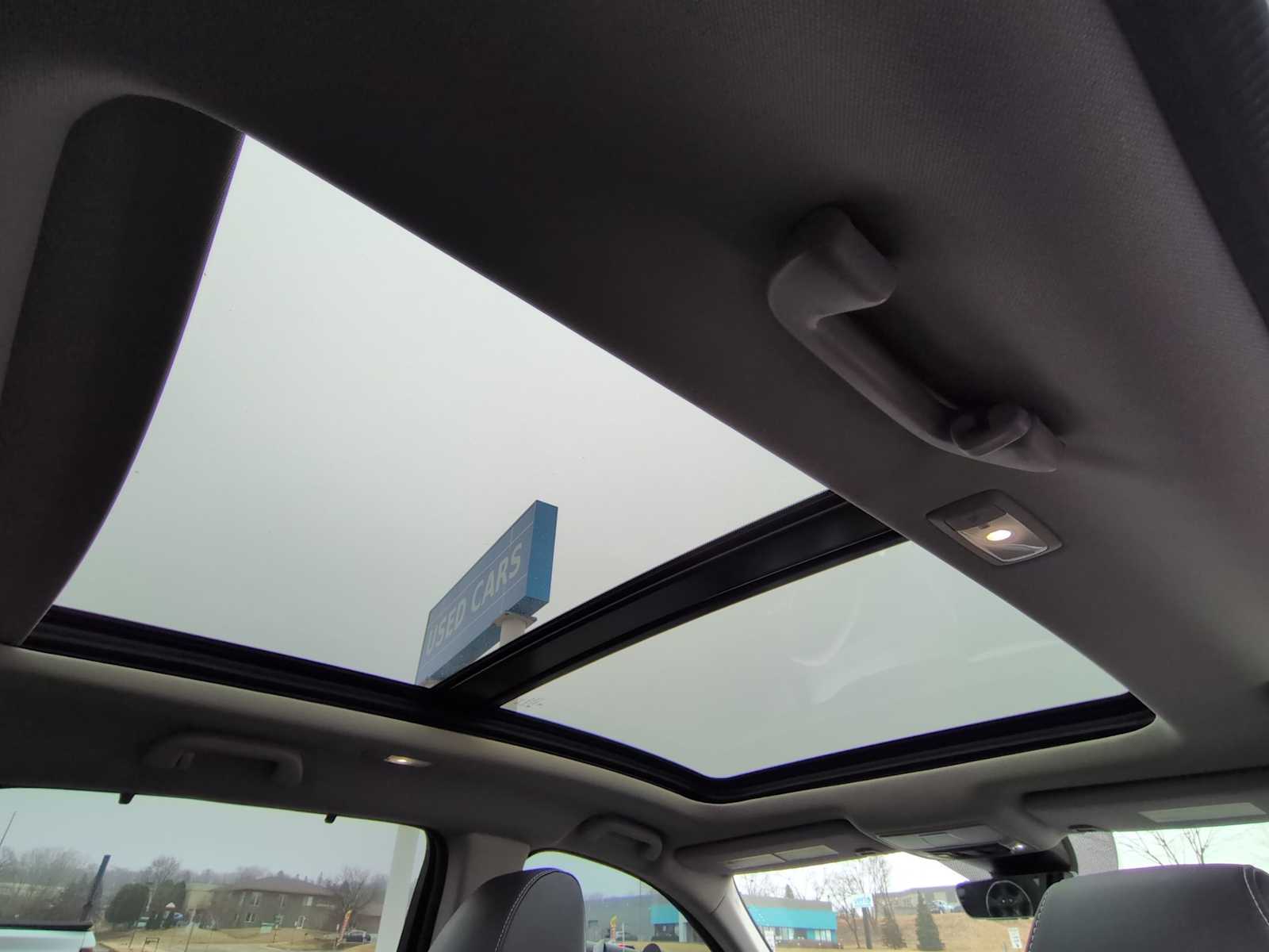 Thumbnail: 2023 Acura MDX - 22