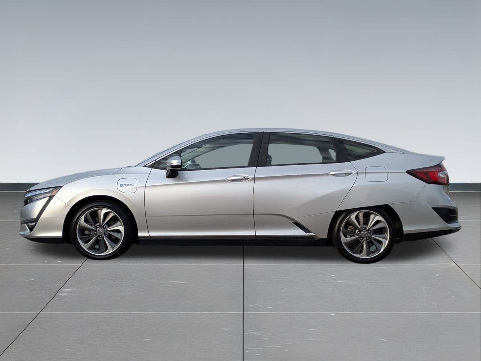 Thumbnail: 2018 Honda Clarity - 3