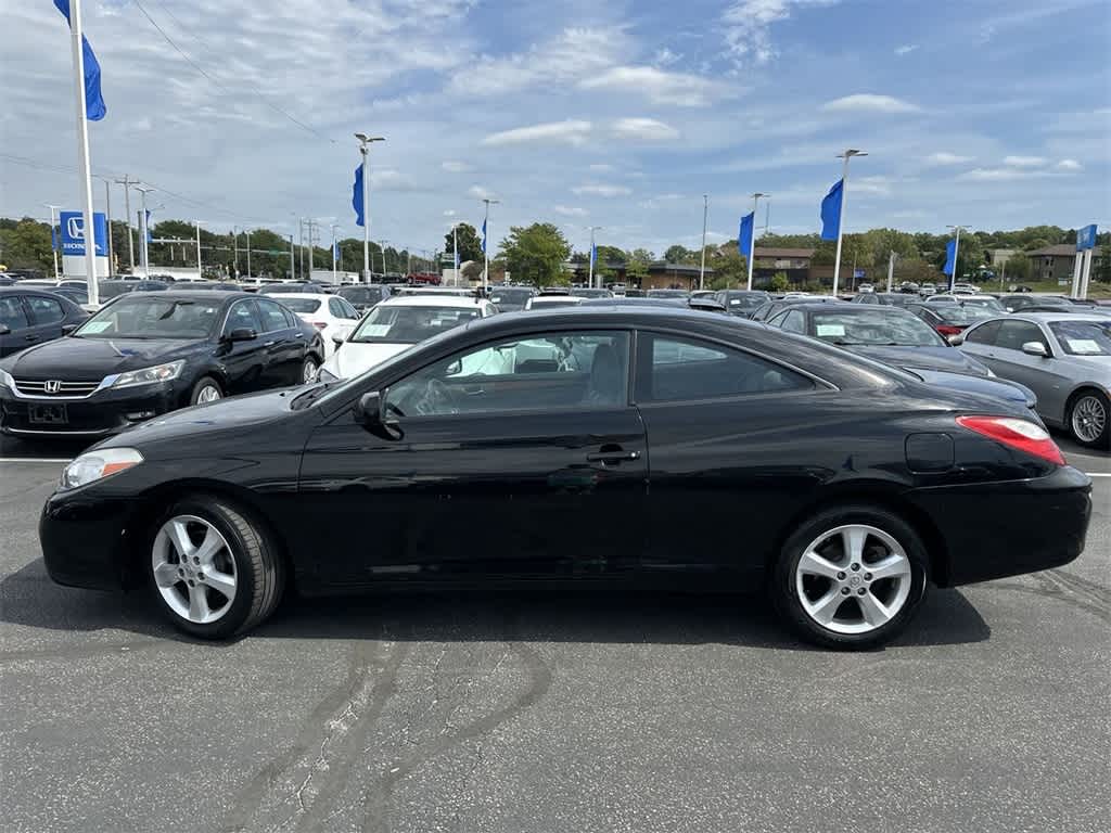 Used 2008 Toyota Camry Solara SLE with VIN 4T1CA30P48U146684 for sale in Waukesha, WI