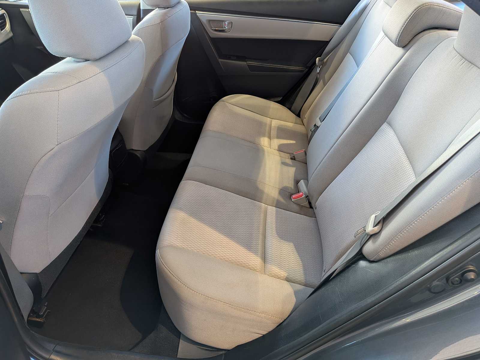 Thumbnail: 2014 Toyota Corolla - 17