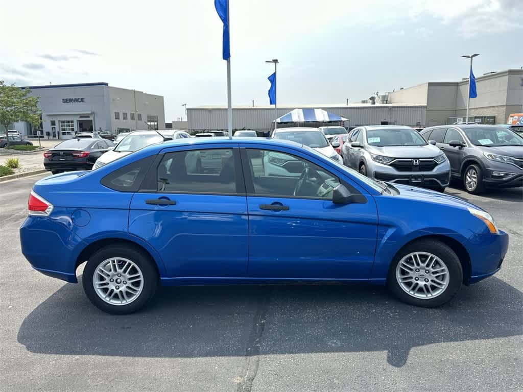 2010 Ford Focus SE 6