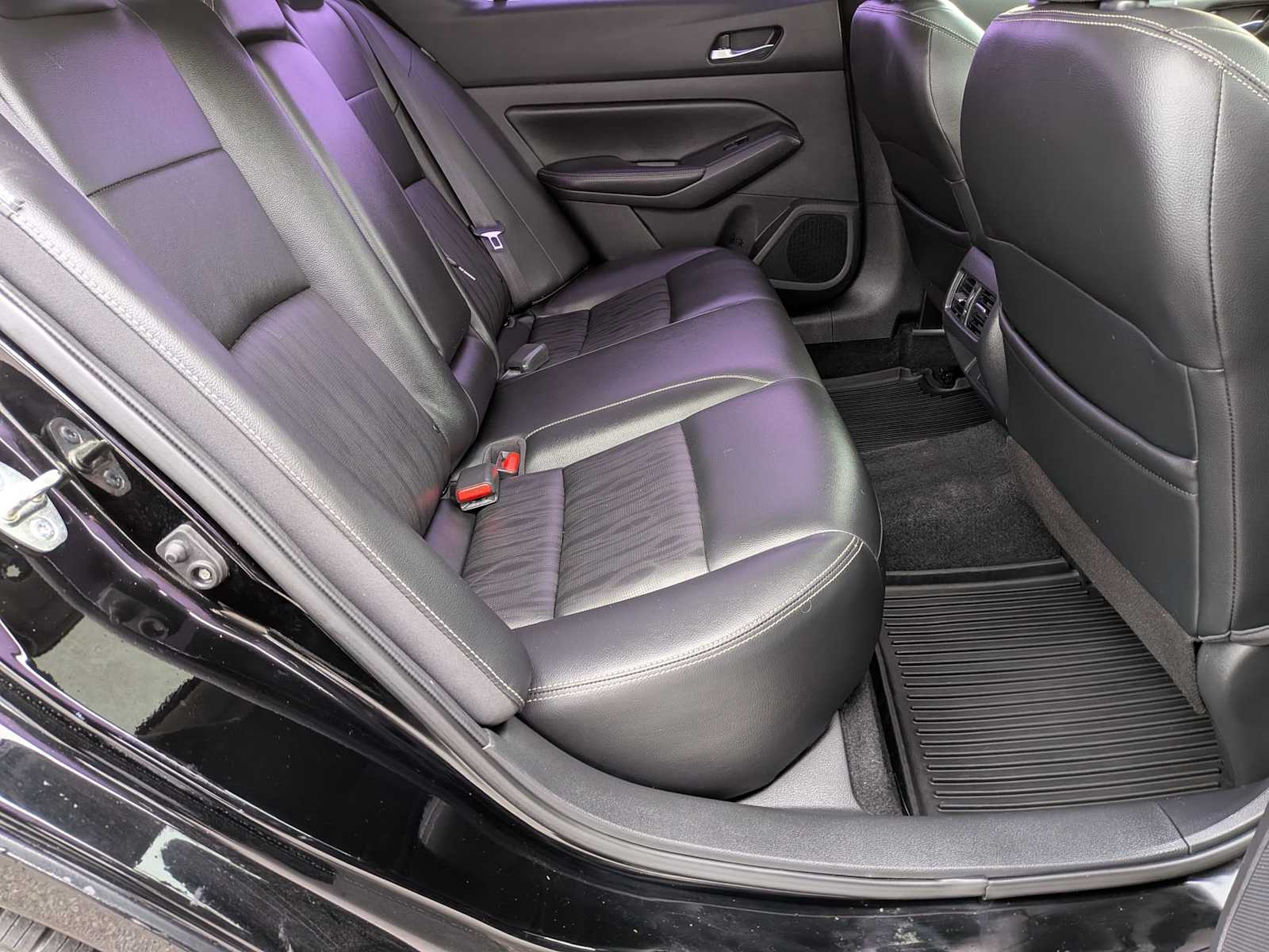 Thumbnail: 2019 Nissan Altima - 20