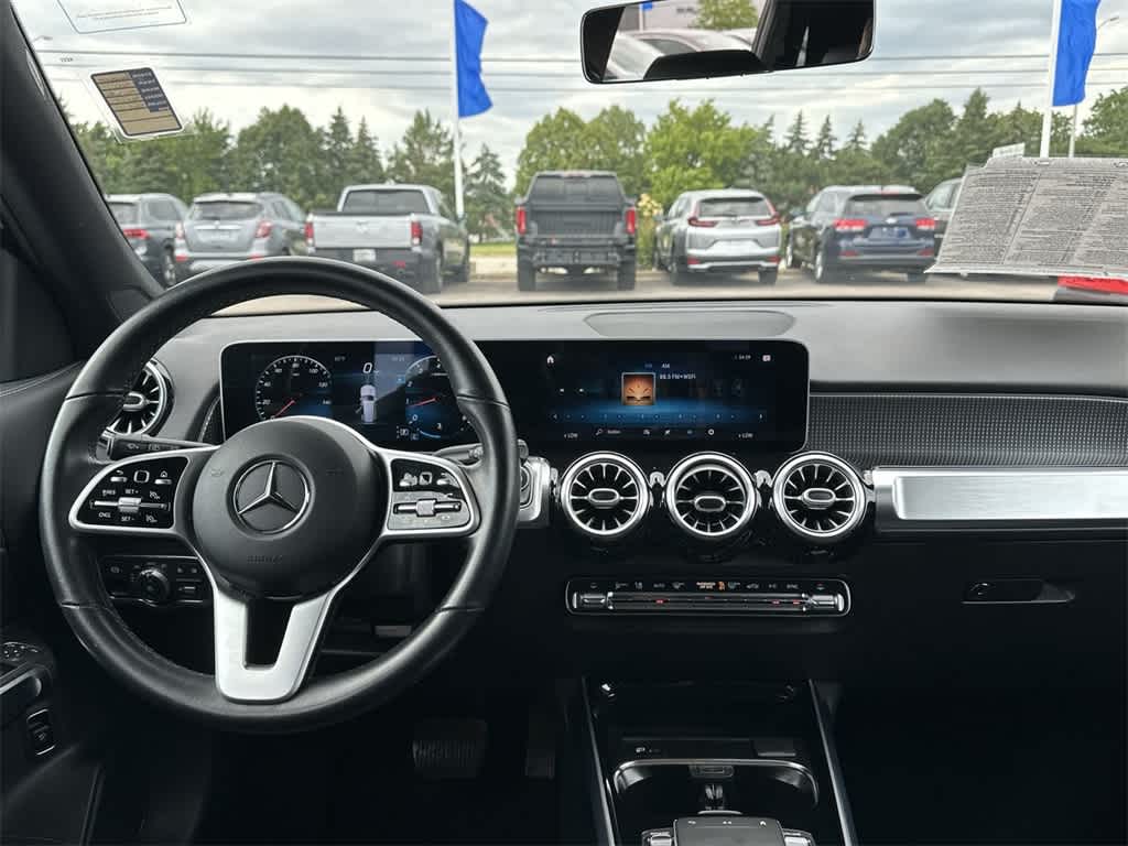 2021 Mercedes-Benz GLB 250 13