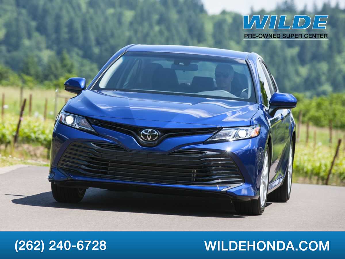 Thumbnail: 2019 Toyota Camry - 1