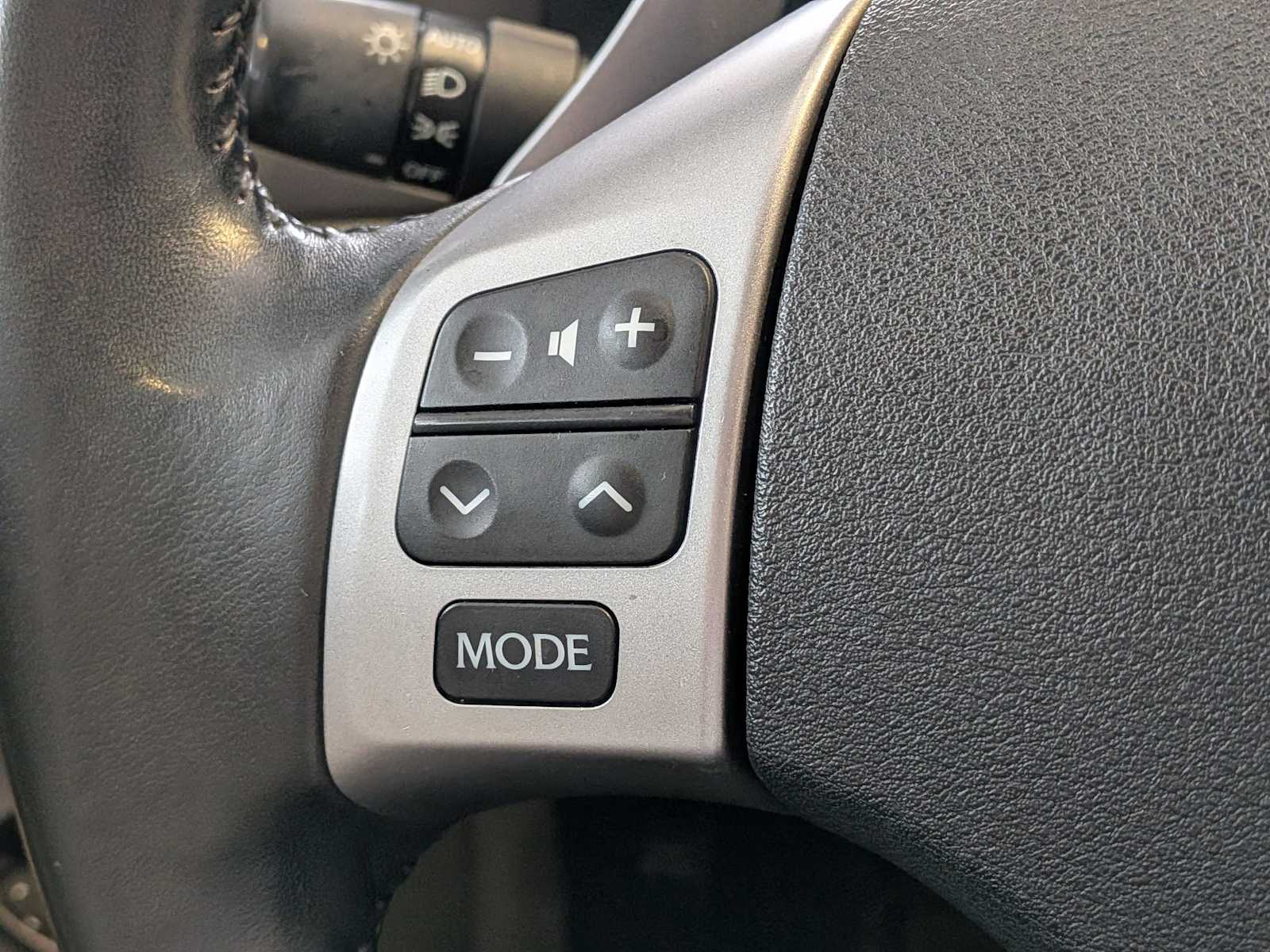 Thumbnail: 2012 Lexus IS - 24