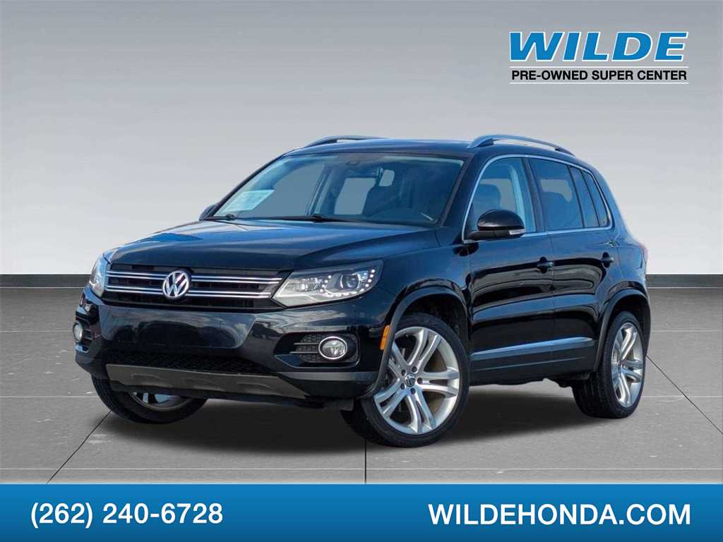 2016 Volkswagen Tiguan SEL -
                  Waukesha, WI