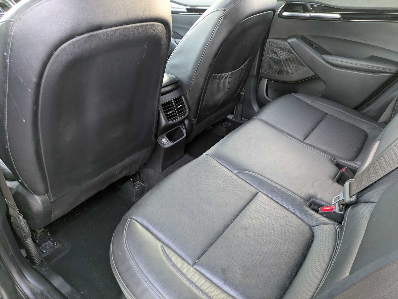 Thumbnail: 2021 Kia Seltos - 17