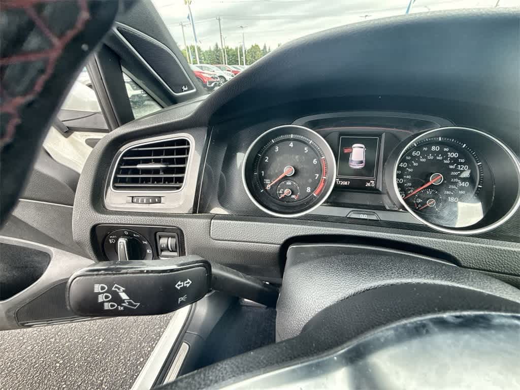 Thumbnail: 2016 Volkswagen Golf - 26