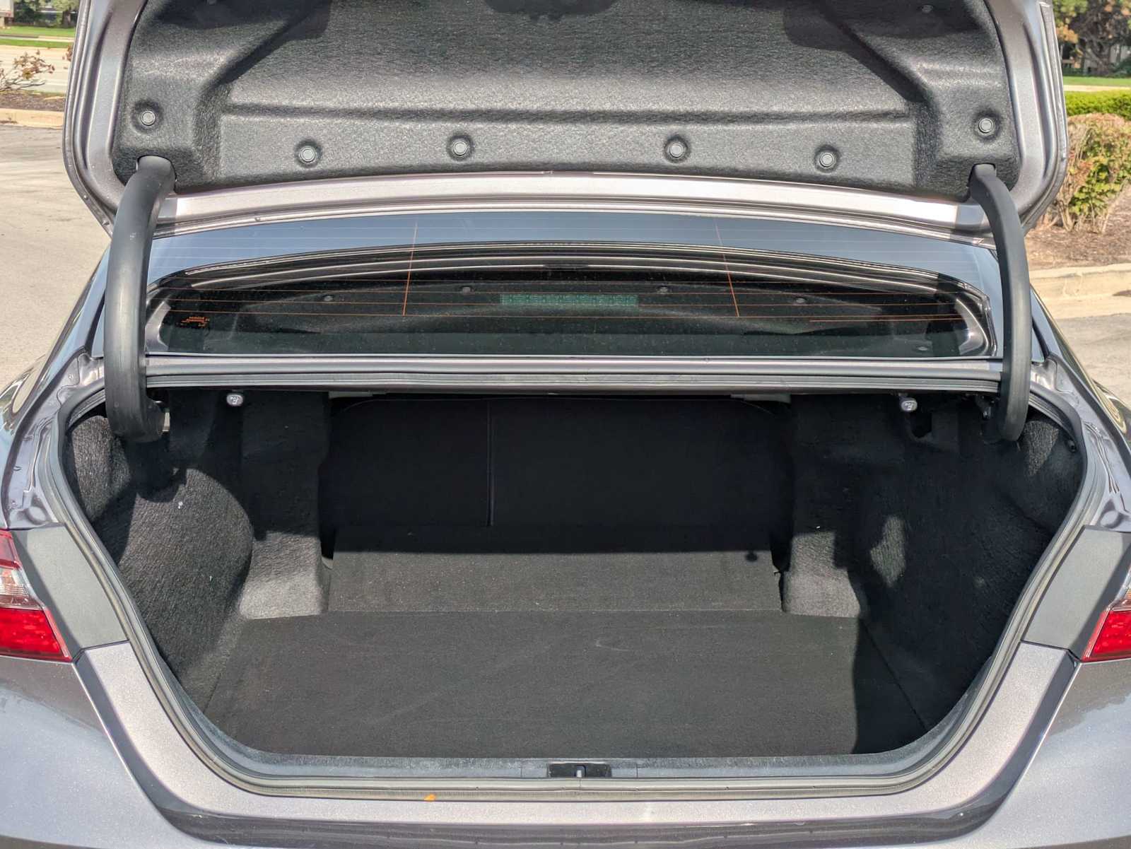 Thumbnail: 2023 Toyota Camry - 31