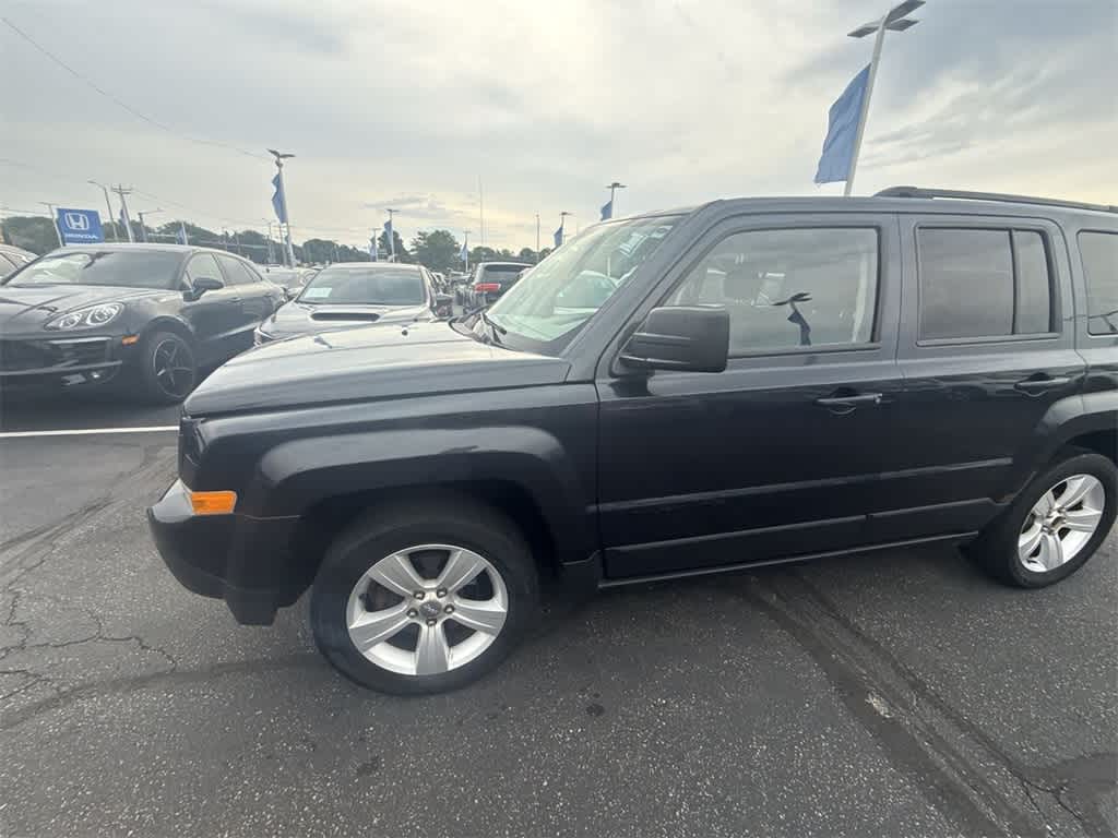 Thumbnail: 2014 Jeep Patriot - 3
