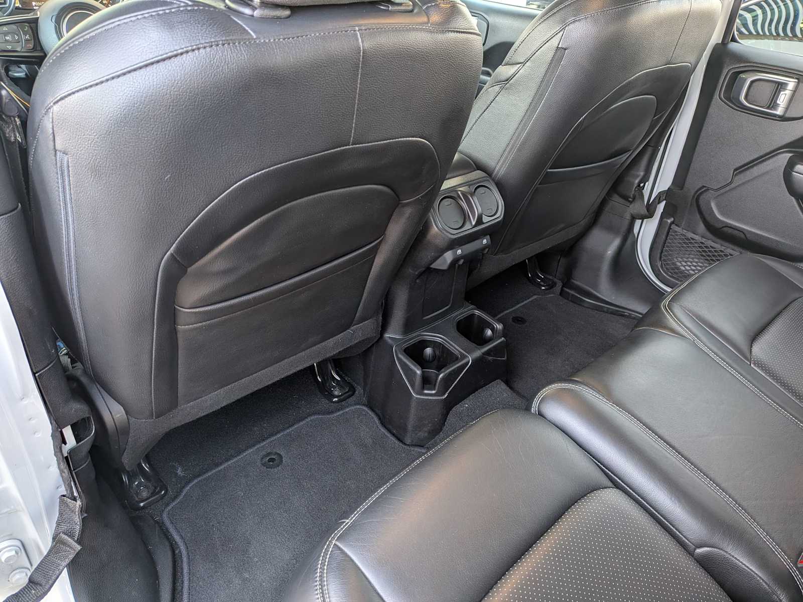 Thumbnail: 2021 Jeep Wrangler - 16