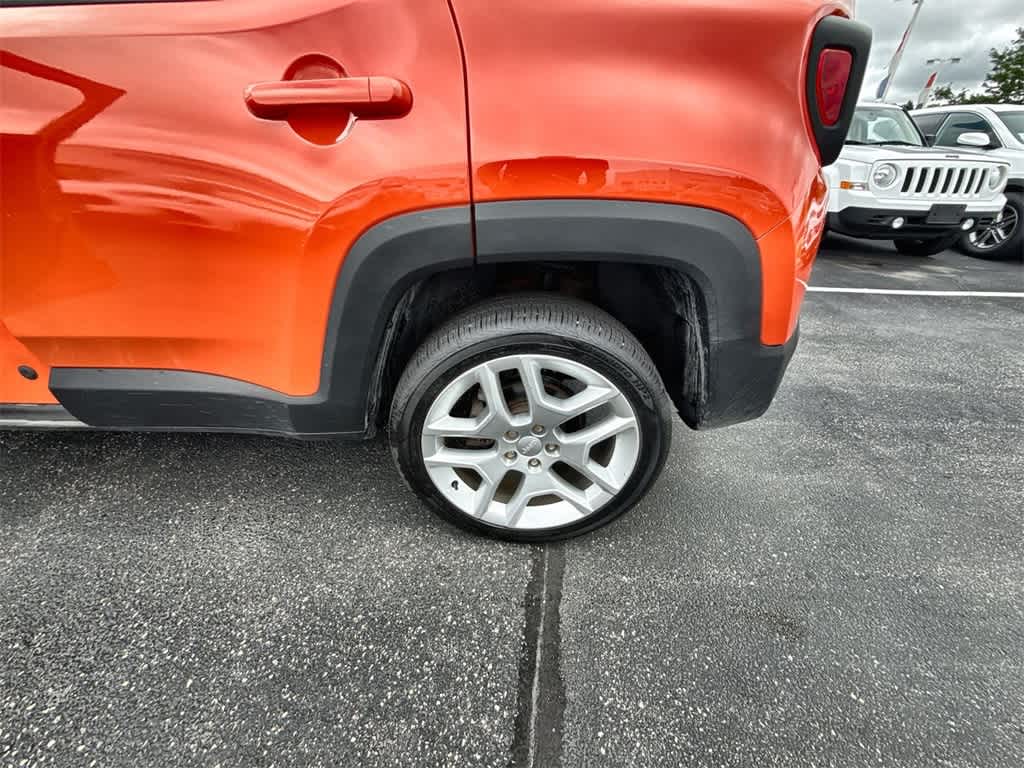 Thumbnail: 2021 Jeep Renegade - 13